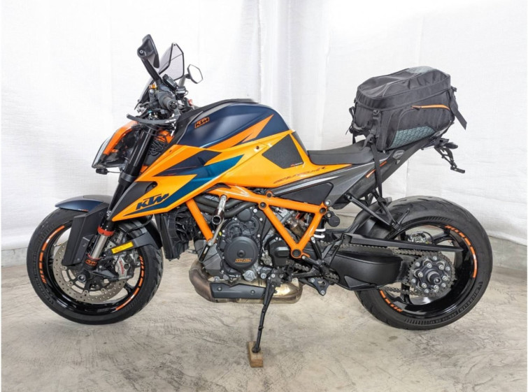 Мотоцикл KTM 1290 SUPERDUKE R с пробегом 10372 km