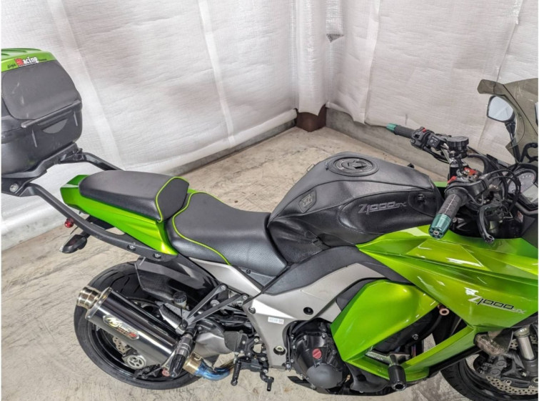 Мотоцикл Kawasaki Z1000 с пробегом 32944 km