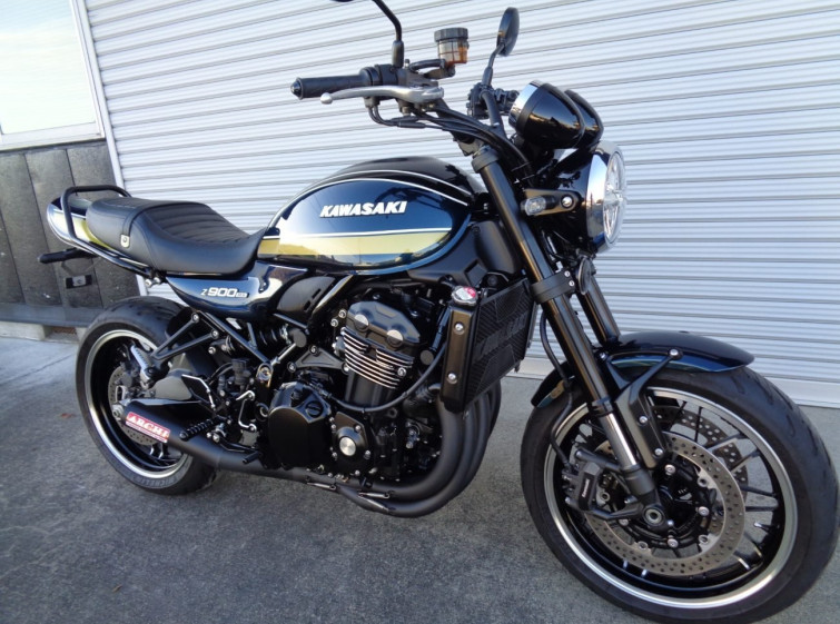 Мотоцикл Kawasaki Z900RS с пробегом 10744 km