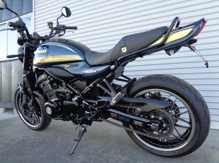 Мотоцикл Kawasaki Z900RS с пробегом 10744 km