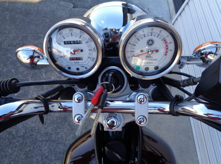 Мотоцикл Yamaha SR400 с пробегом 1634 km