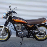 Мотоцикл Yamaha SR400 с пробегом 1634 km