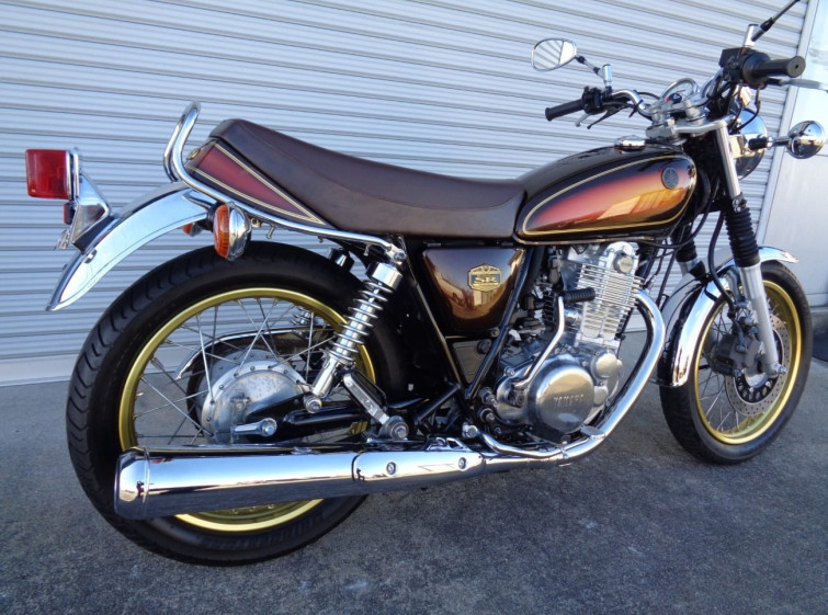 Мотоцикл Yamaha SR400 с пробегом 1634 km