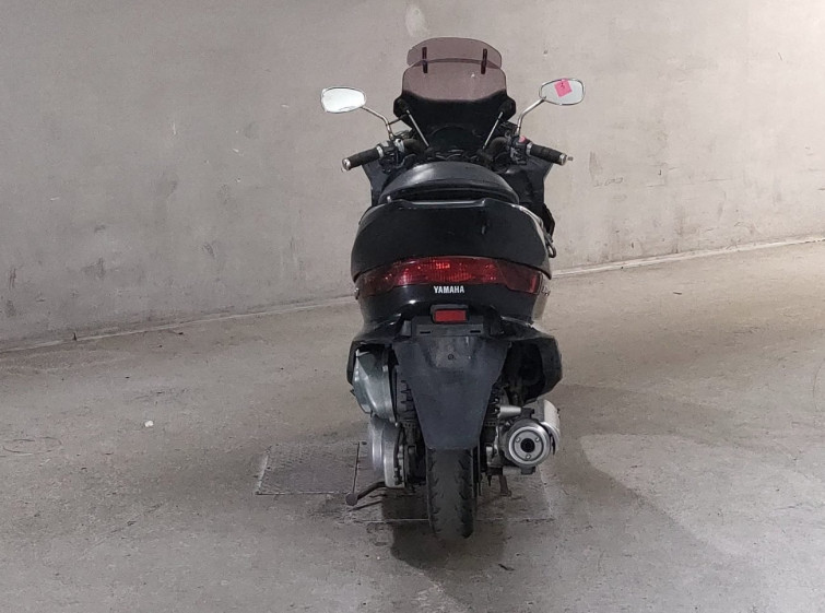 Мотоцикл Yamaha MAJESTY 250C