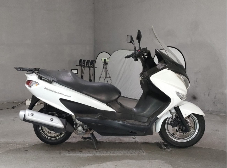 Мотоцикл Suzuki BURGMAN200 с пробегом 80018 km