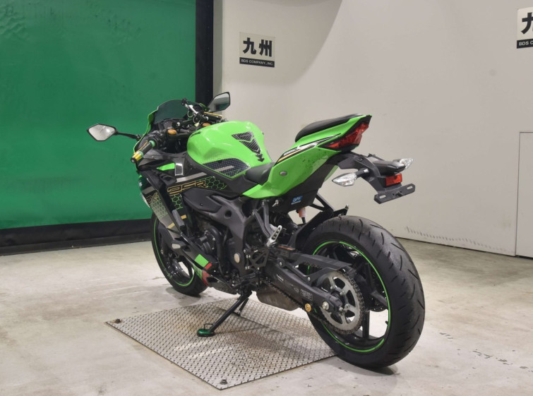 Мотоцикл Kawasaki NINJA ZX-25R с пробегом 6395 km