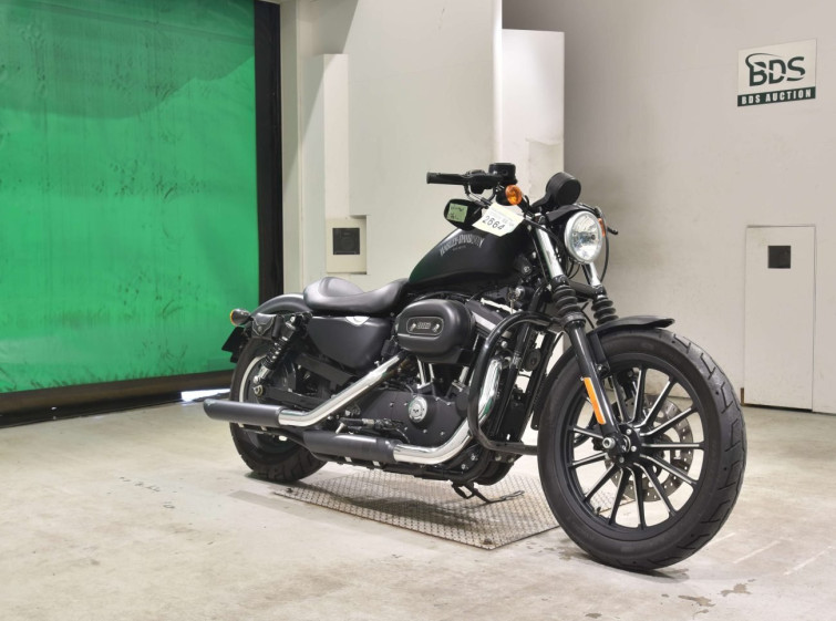 Мотоцикл HD SPORTSTER IRON XL883N с пробегом 5011 km
