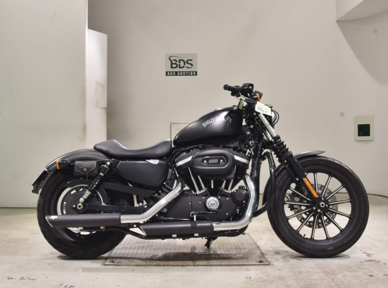 Мотоцикл HD SPORTSTER IRON XL883N с пробегом 5011 km