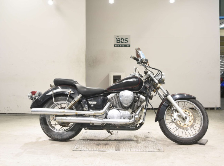 Мотоцикл Yamaha DRAGSTAR XVS250 с пробегом 8992 km