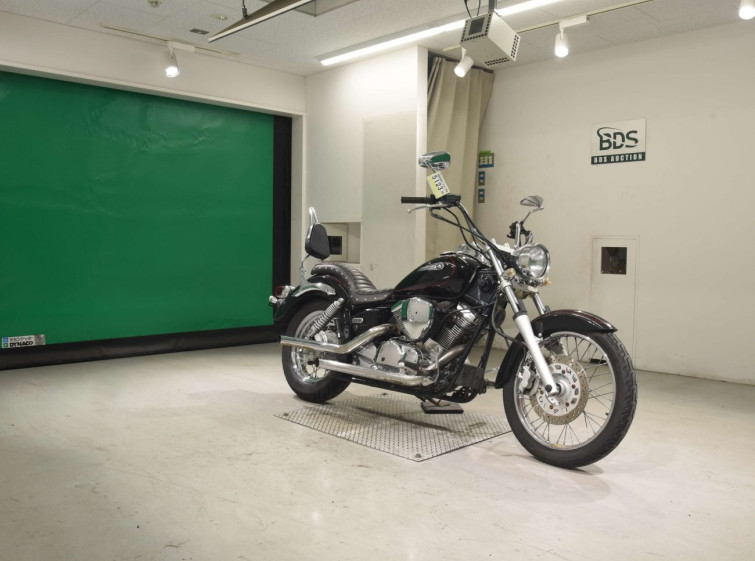 Мотоцикл Yamaha DRAGSTAR XVS250 с пробегом 4825 km