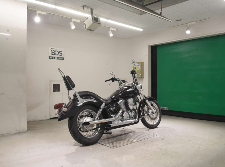 Мотоцикл Yamaha DRAGSTAR XVS250 с пробегом 4825 km