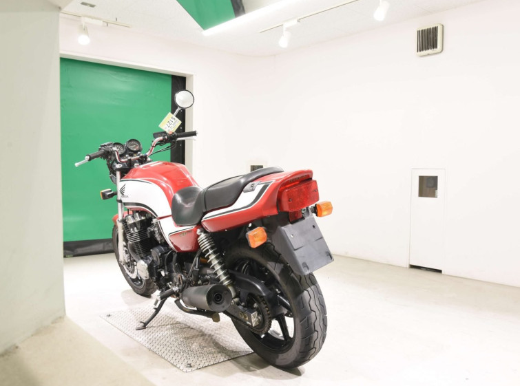 Мотоцикл Honda CB750SF з пробігом 30086 km