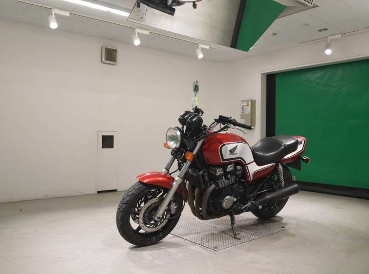 Мотоцикл Honda CB750SF з пробігом 30086 km