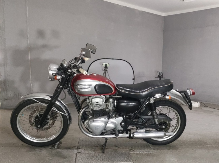 Мотоцикл Kawasaki W650 с пробегом 48931 km