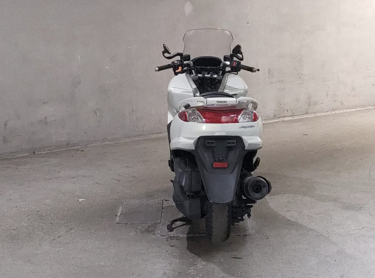 Мотоцикл Yamaha MAJESTY 250