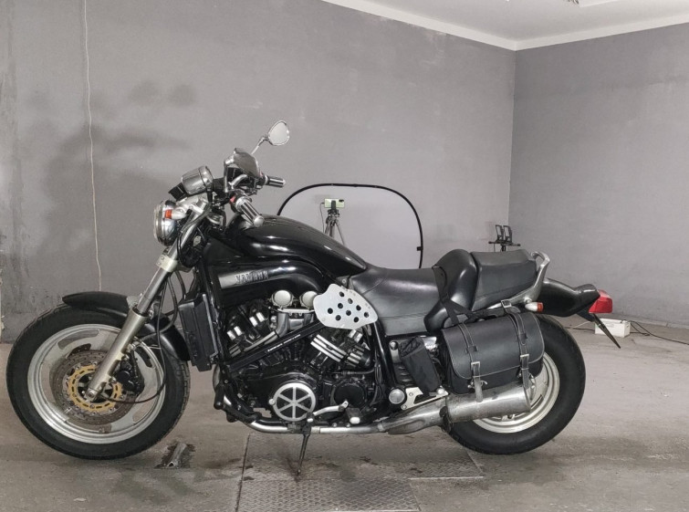 Мотоцикл Yamaha V-MAX1200 з пробігом 26788 km
