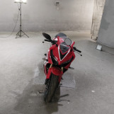Мотоцикл Honda CBR650R с пробегом 4735 km