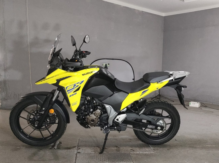 Мотоцикл Suzuki v- strom 250sx с пробегом 4210 km