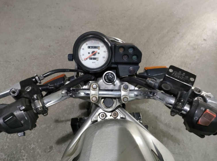 Мотоцикл Honda VTR250 с пробегом 16315 km