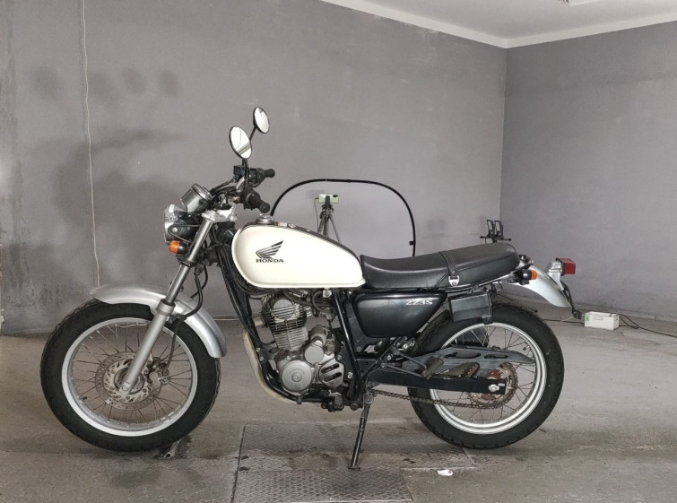 Мотоцикл Honda CB223S з пробігом 40798 km