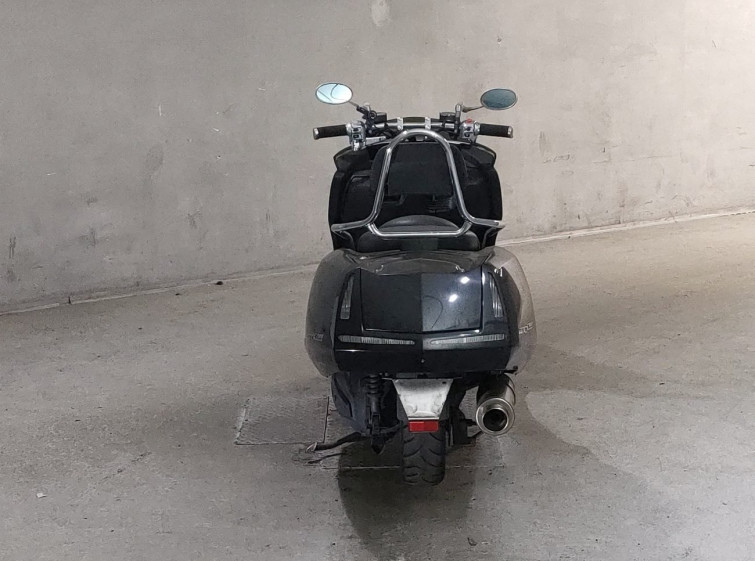 Мотоцикл Yamaha MAXAM250 с пробегом 14768 km