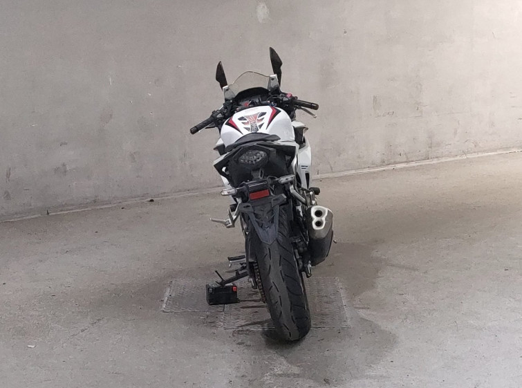 Мотоцикл Honda CBR400R с пробегом 58431 km