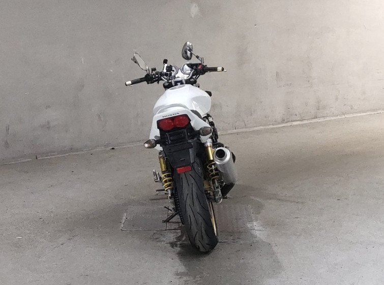 Мотоцикл Honda CB400SFV с пробегом 73531 km