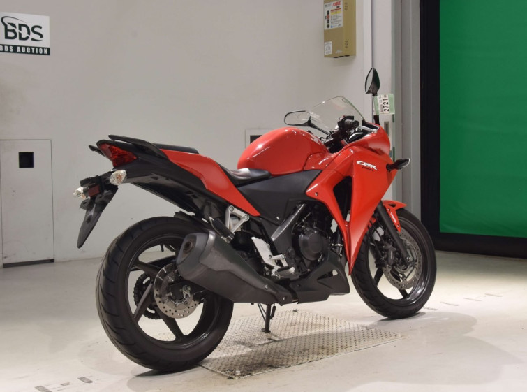 Мотоцикл Honda CBR250RA с пробегом 68548 km