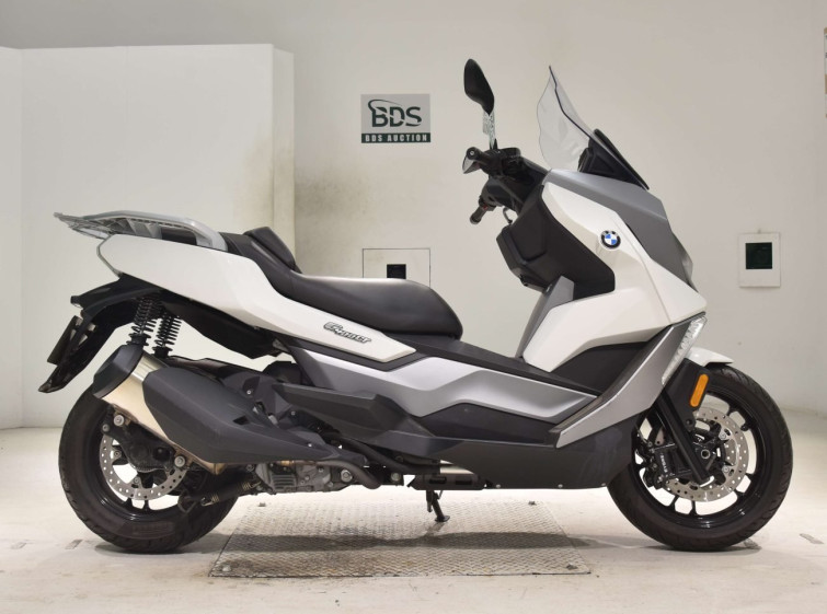Мотоцикл BMW C400GT