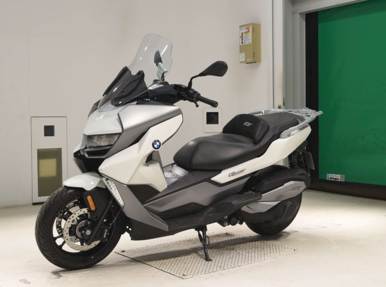 Мотоцикл BMW C400GT