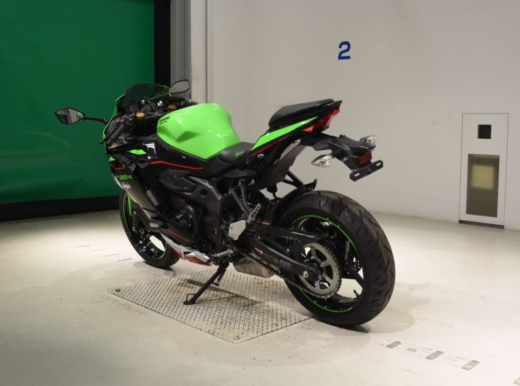 Мотоцикл Kawasaki NINJA ZX-25R с пробегом 19868 km