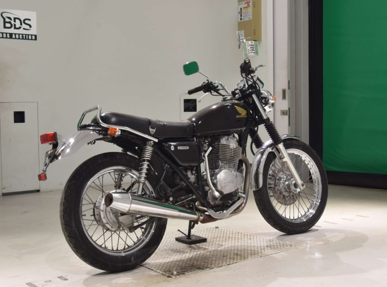 Мотоцикл Honda CB400SS с пробегом 27420 km