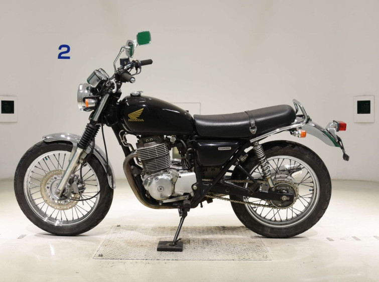 Мотоцикл Honda CB400SS с пробегом 27420 km