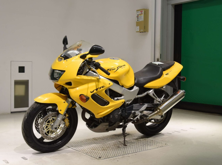 Мотоцикл Honda VTR1000F с пробегом 26792 km
