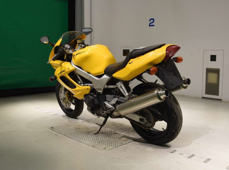 Мотоцикл Honda VTR1000F с пробегом 26792 km