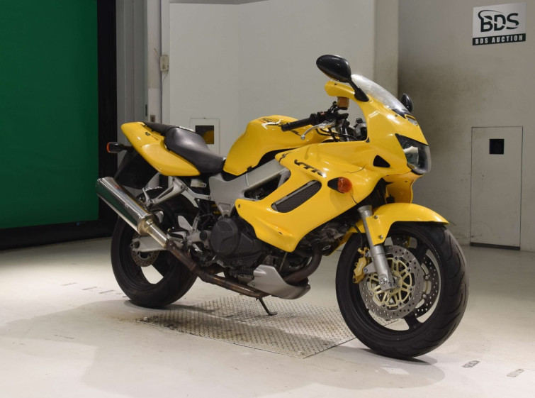 Мотоцикл Honda VTR1000F с пробегом 26792 km