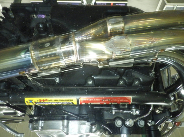 Мотоцикл Kawasaki ZEPHYR1100 с пробегом 13145 km