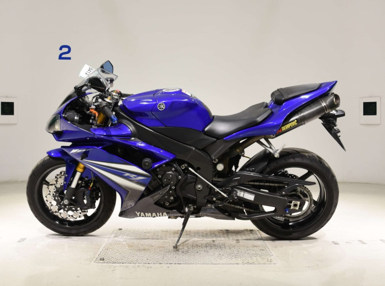 Мотоцикл Yamaha YZF-R1 з пробігом 66899 km