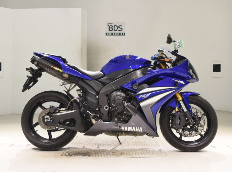 Мотоцикл Yamaha YZF-R1 з пробігом 66899 km