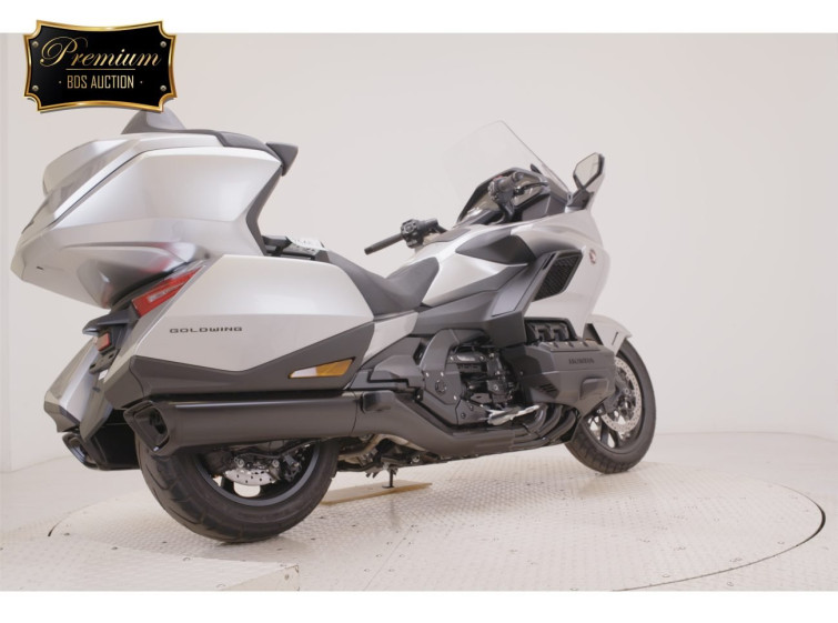 Мотоцикл Honda GL1800 TOUR D з пробігом 35 km