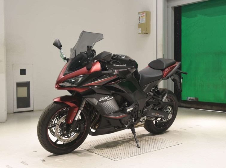 Мотоцикл Kawasaki ninja 1000 sx с пробегом 52 km