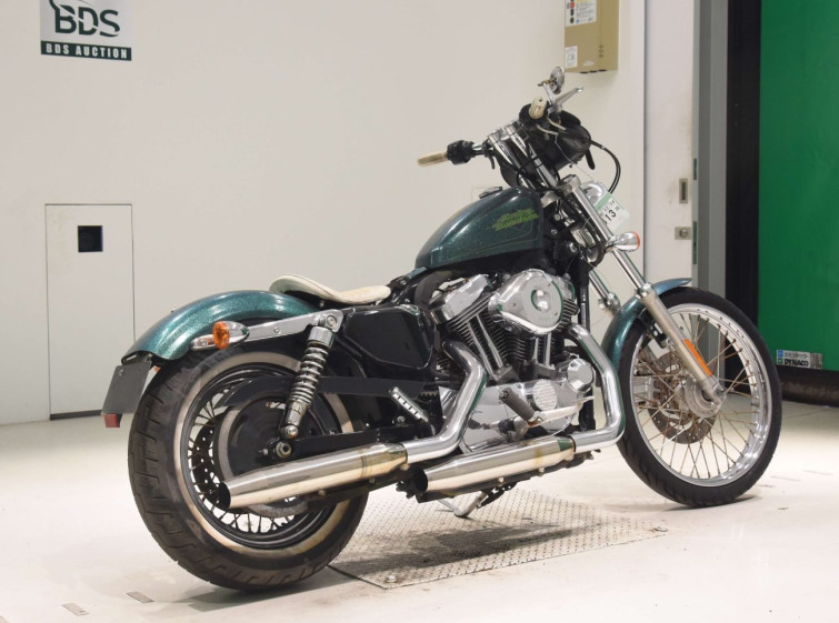 Мотоцикл HD SPORTSTER SEVENTY-TWO XL1200V с пробегом 10302 km