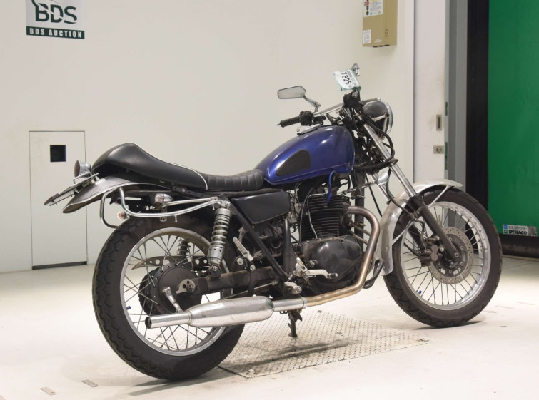 Мотоцикл Kawasaki 250TR с пробегом 1649 km