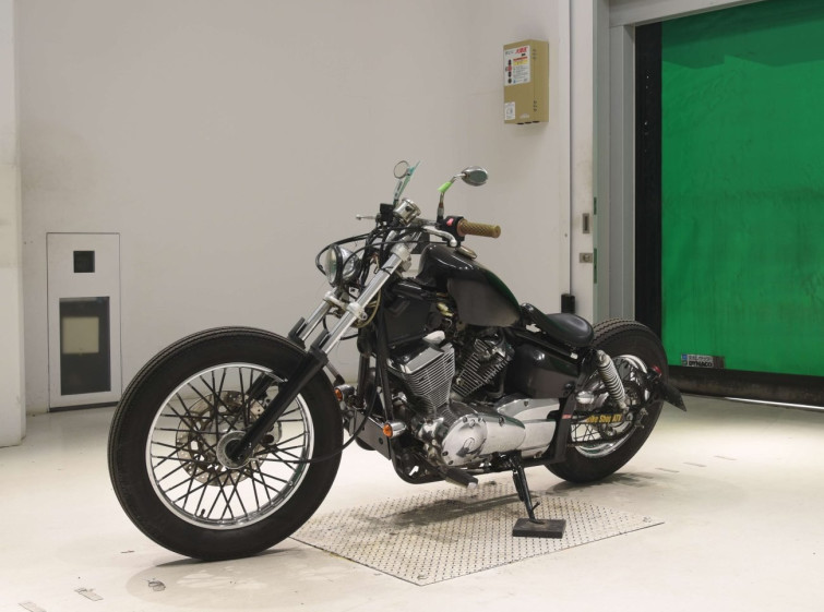 Мотоцикл Yamaha DRAGSTAR XVS250 з пробігом 5689 km