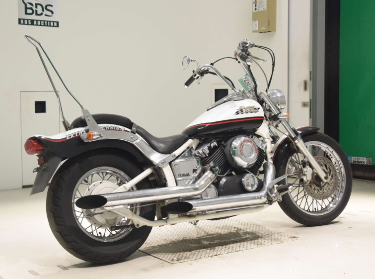 Мотоцикл Yamaha DRAGSTAR XVS400