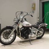 Мотоцикл Yamaha DRAGSTAR XVS400