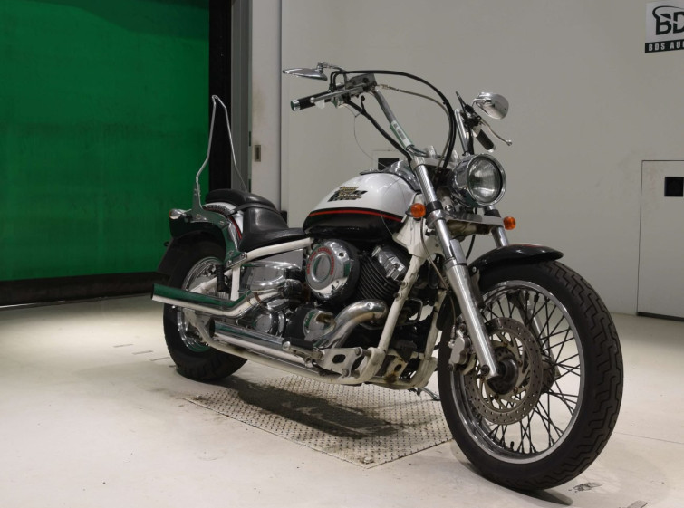 Мотоцикл Yamaha DRAGSTAR XVS400