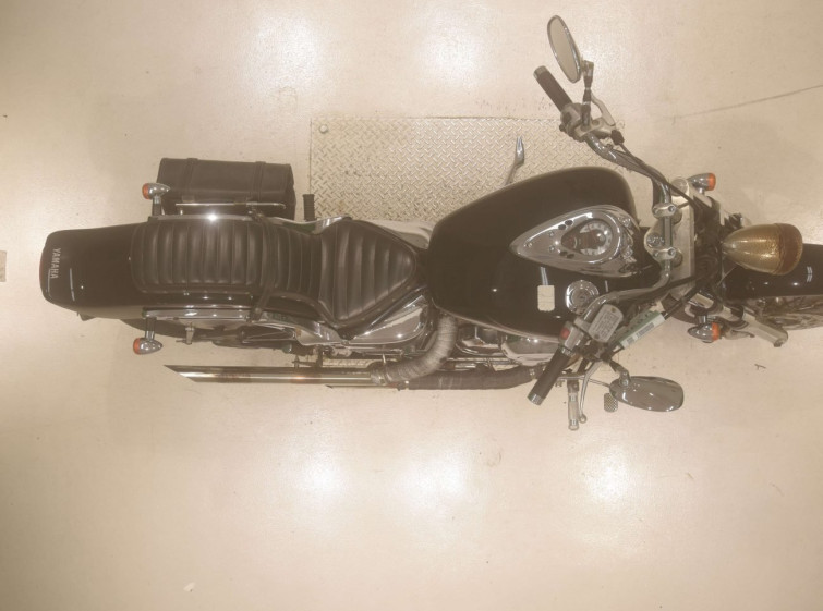 Мотоцикл Yamaha DRAGSTAR XVS400