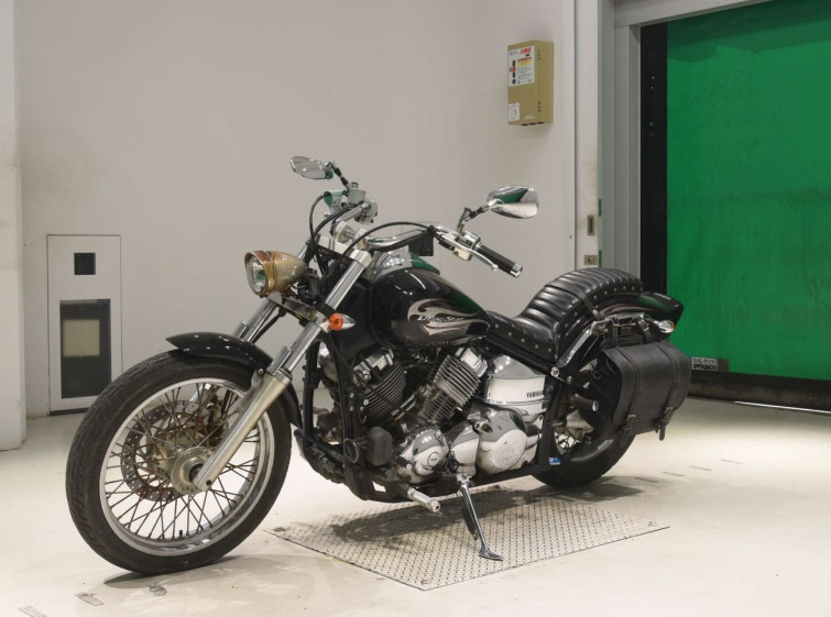 Мотоцикл Yamaha DRAGSTAR XVS400