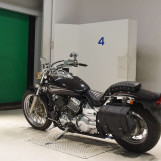 Мотоцикл Yamaha DRAGSTAR XVS400
